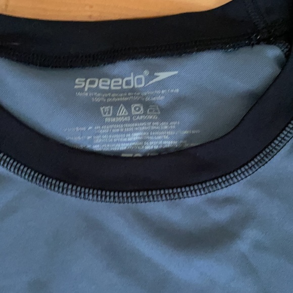 Last day 💔 
Speedo top - Picture 2 of 5